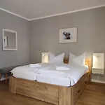 Haus Kuhberg Мини-отель *